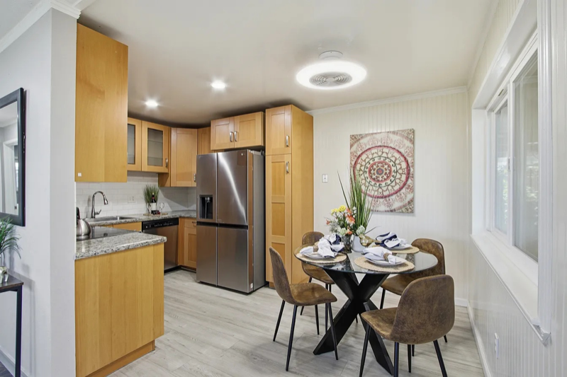 597 Valley Forge Way #4 - Photo 3 of 10