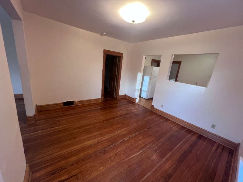 153 Dunning St #1 - Photo 4 of 8