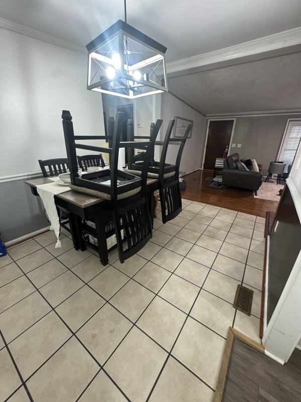 Stash - Photo 6 of 15