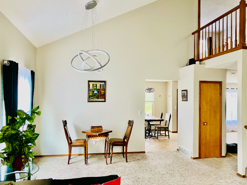 2130 Silkwood Dr - Photo 3 of 20