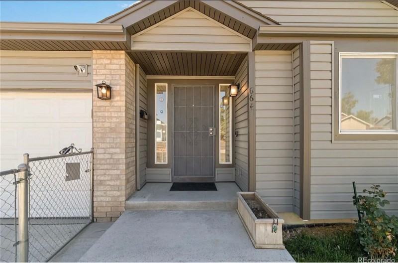 864 W 96th Pl - Photo 2 of 8