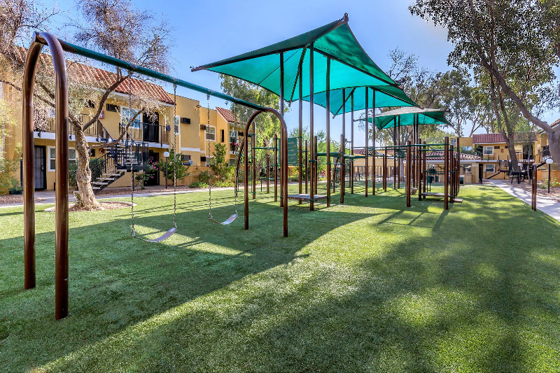 4250 E 29th St - Photo 4 of 8