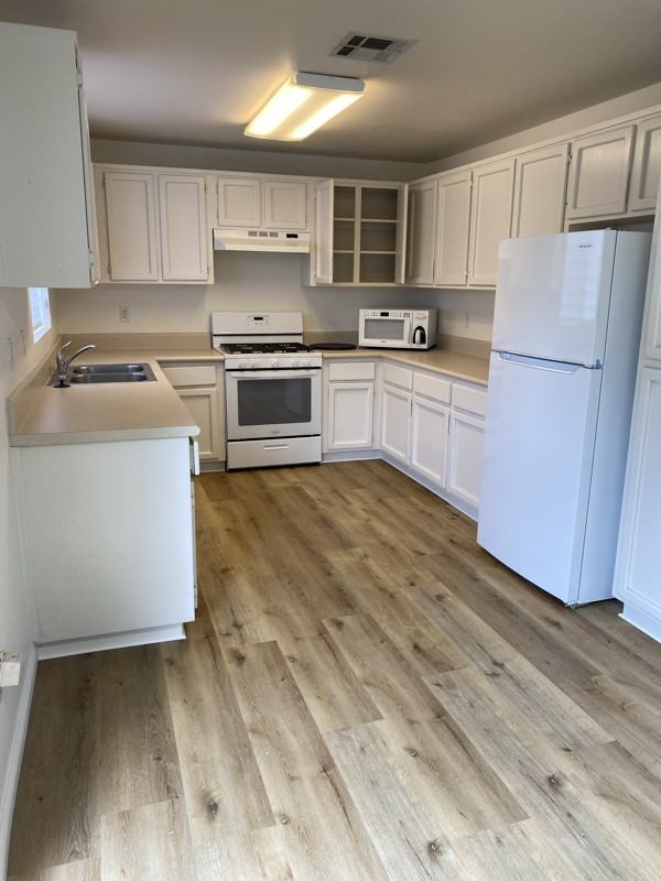 10876 Loro Verde Ave - Photo 5 of 10