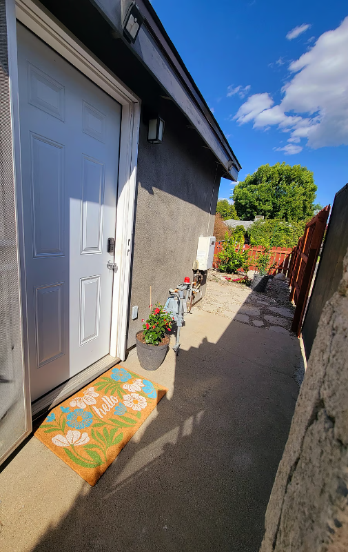 7065 Aura Ave - Photo 2 of 16