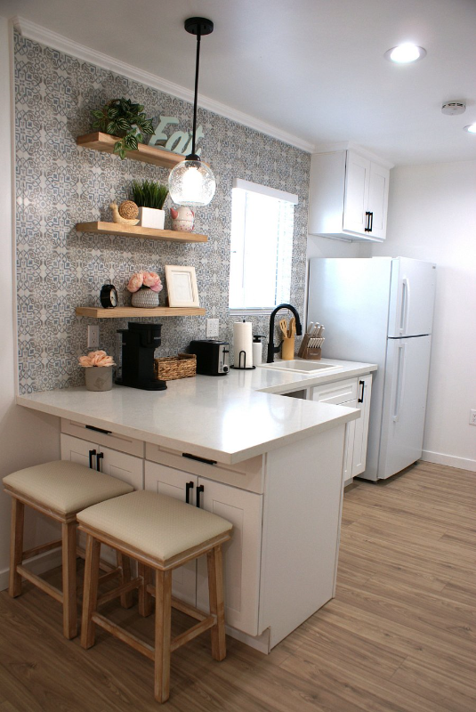 7063 Aura Ave - Photo 4 of 13