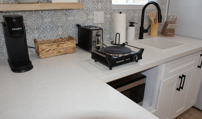 7063 Aura Ave - Photo 5 of 13