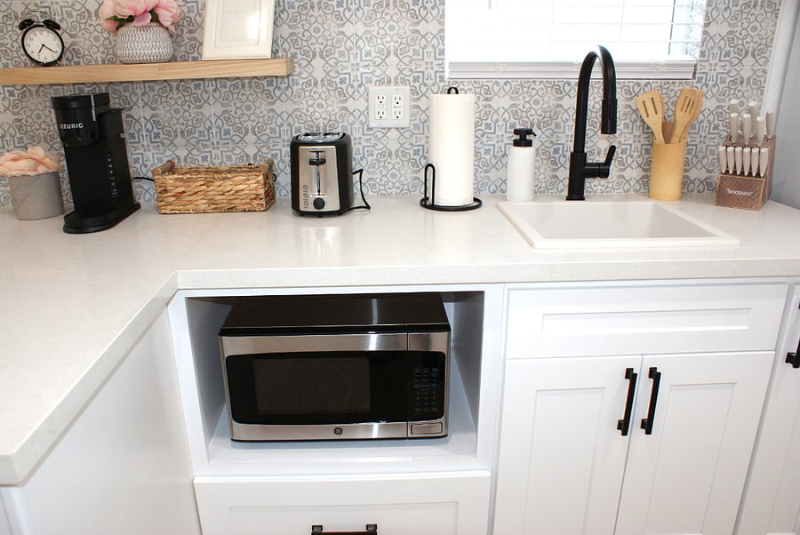 7063 Aura Ave - Photo 6 of 13