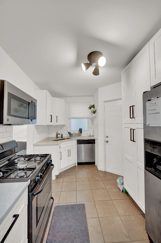 1721 N Kimball Ave #1R - Photo 7 of 19