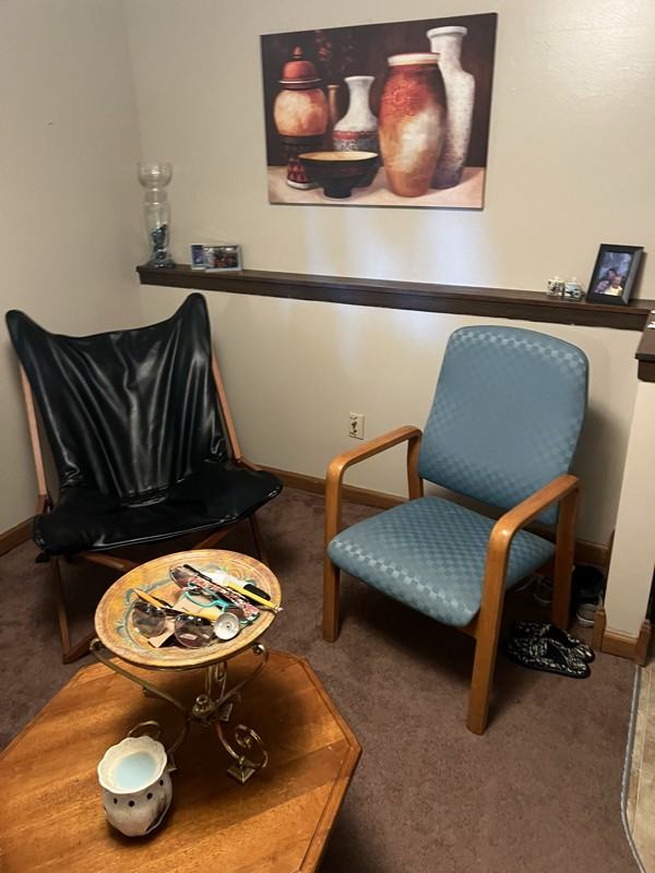 826 Reno Dr - Photo 6 of 10