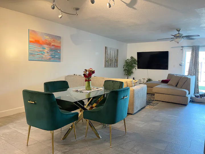 6843 Nw 29th Ave - Photo 2 of 15