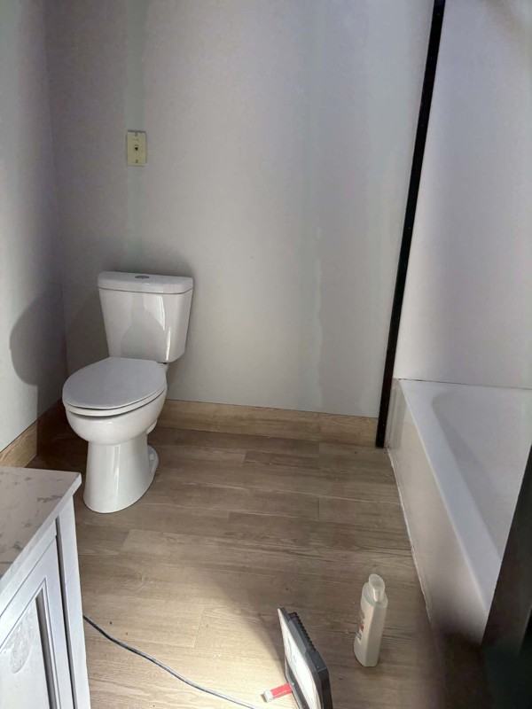 324 Church St - Photo 4 of 10