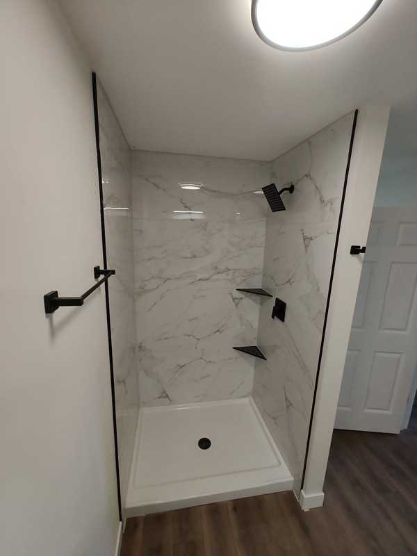 409 W Mansfield St - Photo 3 of 9