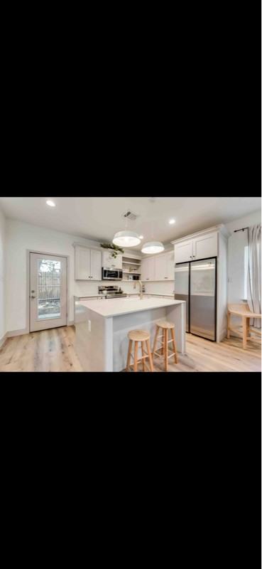 2719 Foreman St - Photo 4 of 10