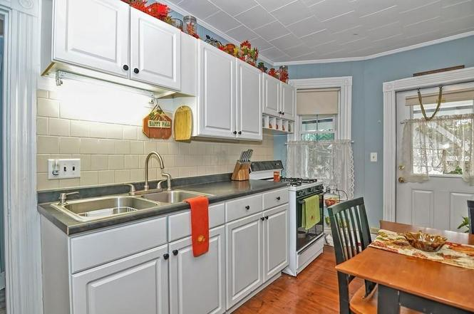 23F Saunders St #F - Photo 4 of 8