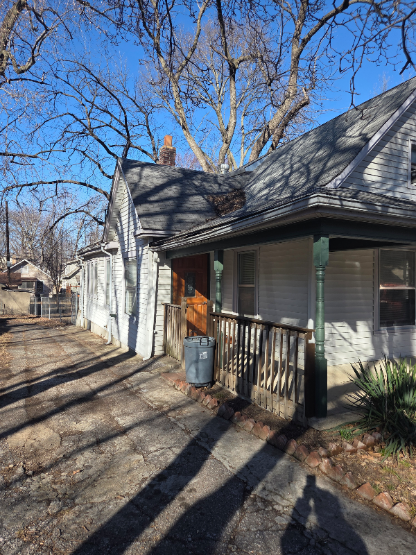 4408 Cambridge St - Photo 2 of 16