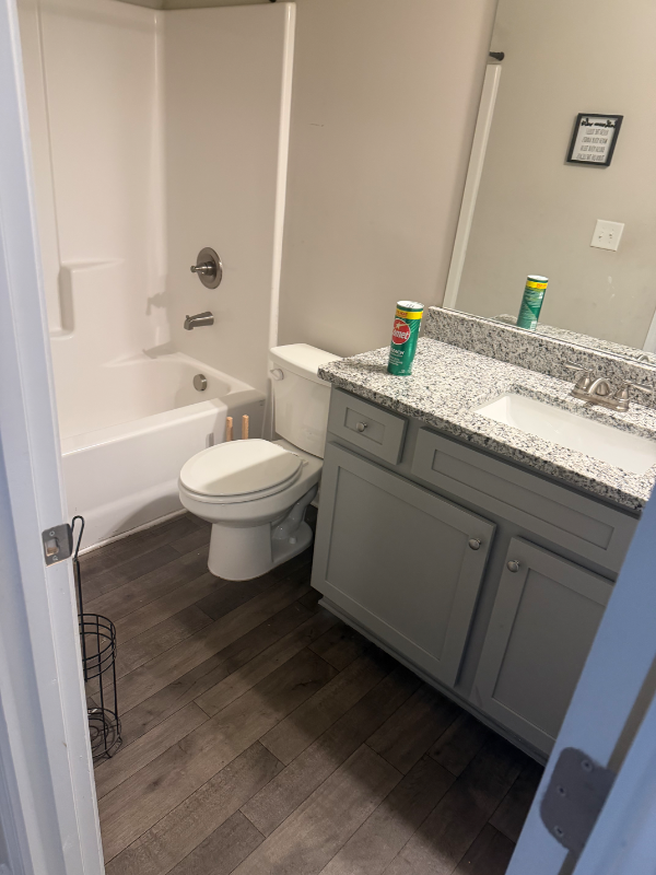 1115 Burgundy Dr - Photo 3 of 15