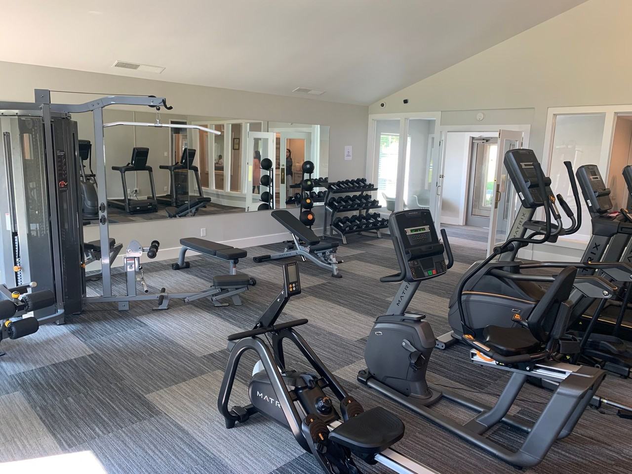 Garden Pointe Apartments - Photo 4 of 50