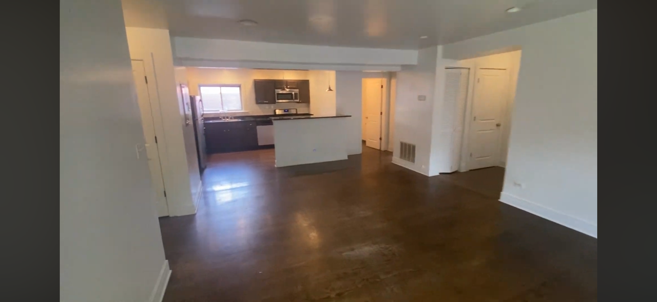 2536 W Fitch Ave #1 - Photo 4 of 12