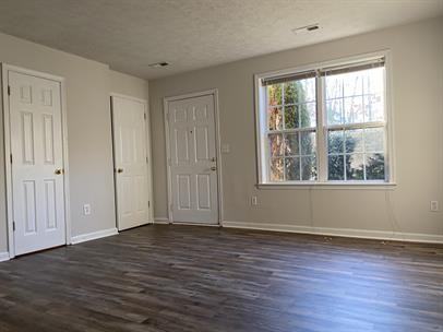 9609 Coventry Creek Drive - Photo 4 of 26