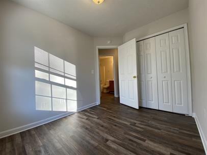 9609 Coventry Creek Drive - Photo 6 of 26