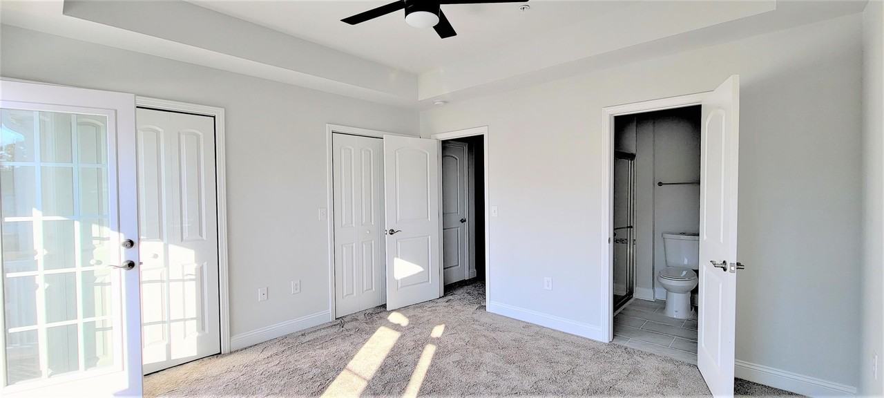 812 Moen Pl - Photo 7 of 10