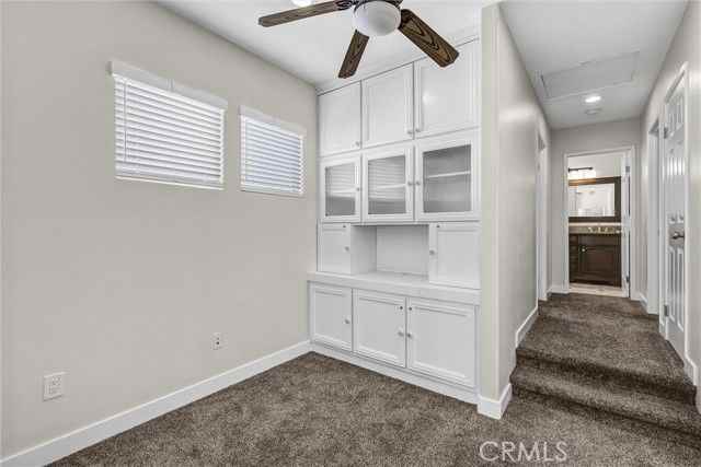 4 Seven Kings Pl - Photo 2 of 8