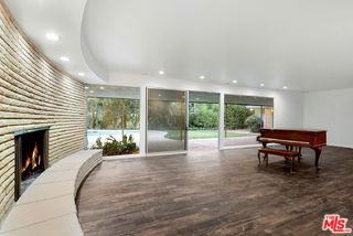 3151 Oakdell Ln - Photo 3 of 5