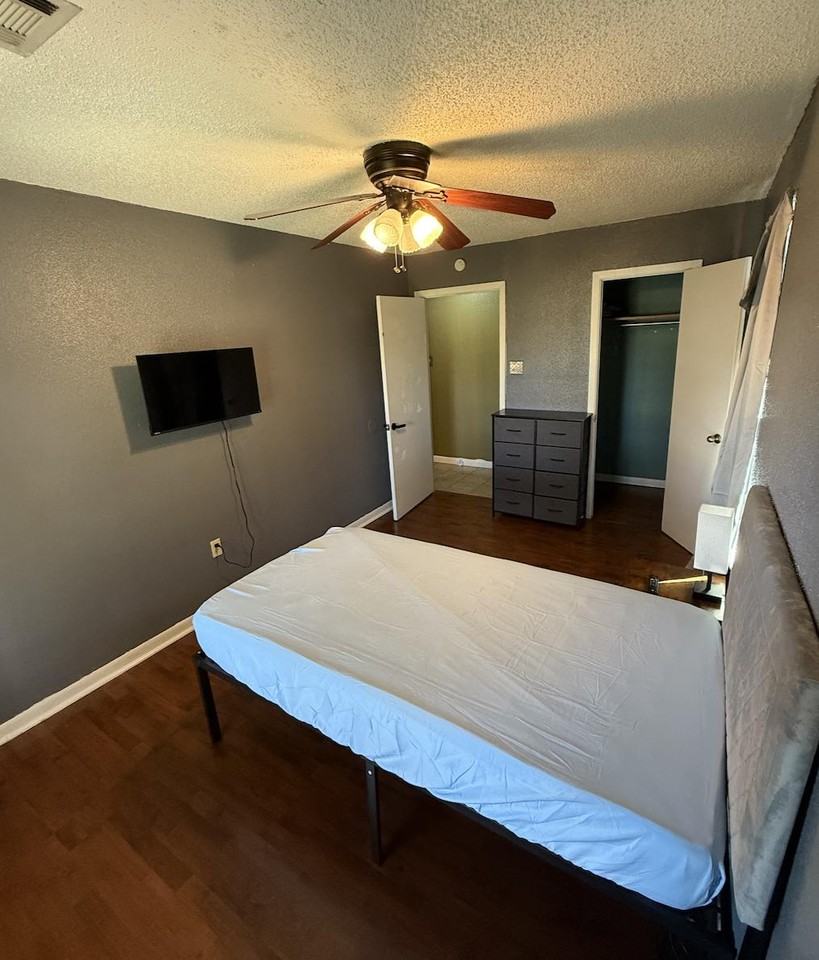 Horace St - Photo 6 of 8