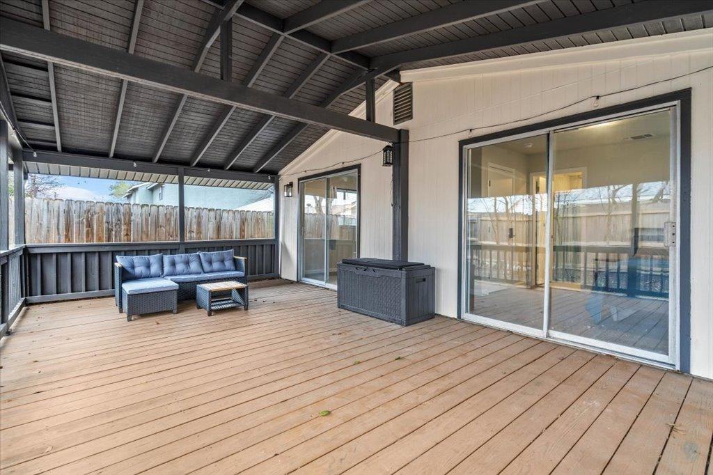 El Sendero St - Photo 4 of 20