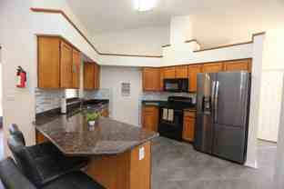 Trumbull St - Photo 1 of 1