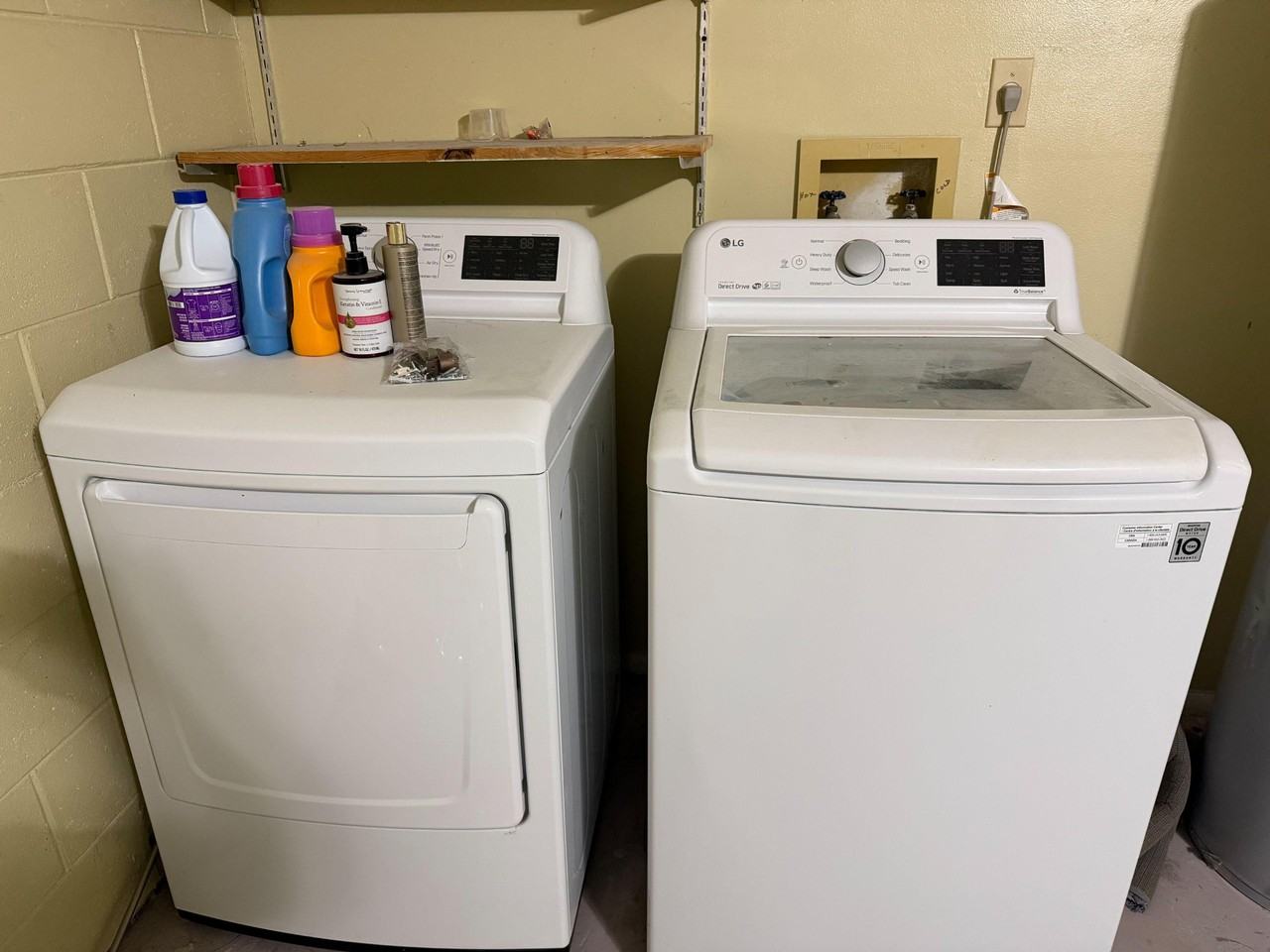 Trumbull St - Photo 5 of 23