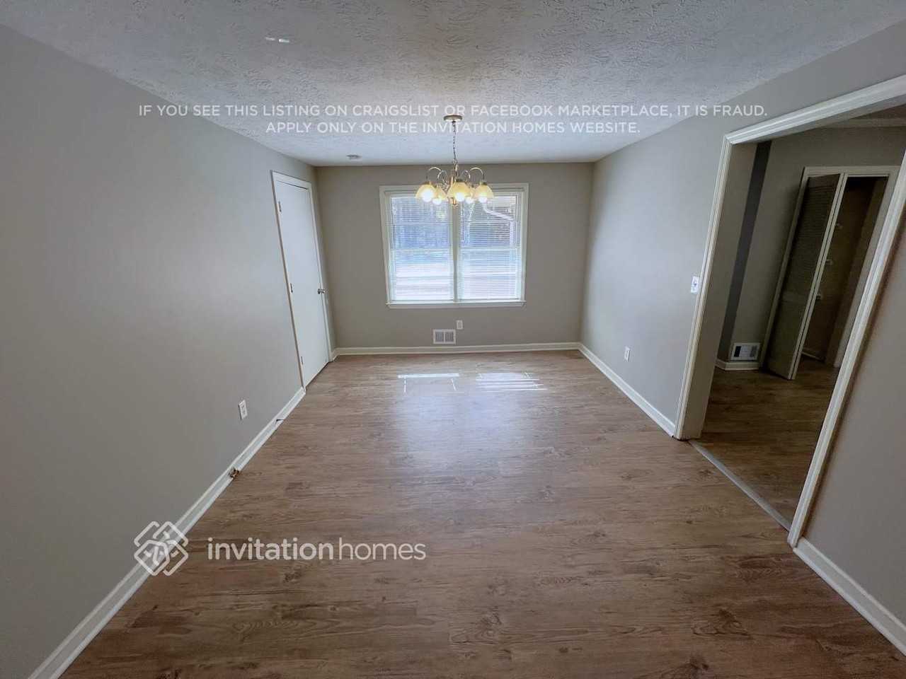 35 Circle Creek Dr - Photo 5 of 15