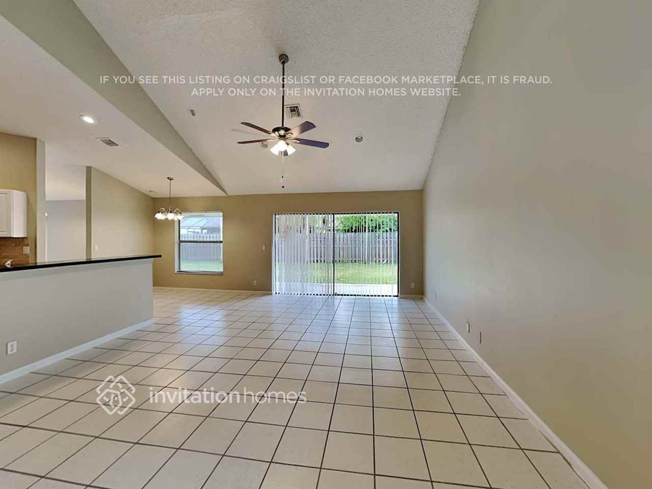 1828 Nw 109th Ave - Photo 7 of 18