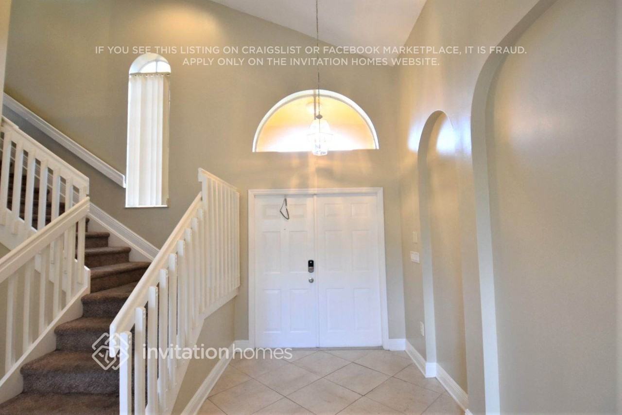 15740 Sw 148th Ter - Photo 2 of 16