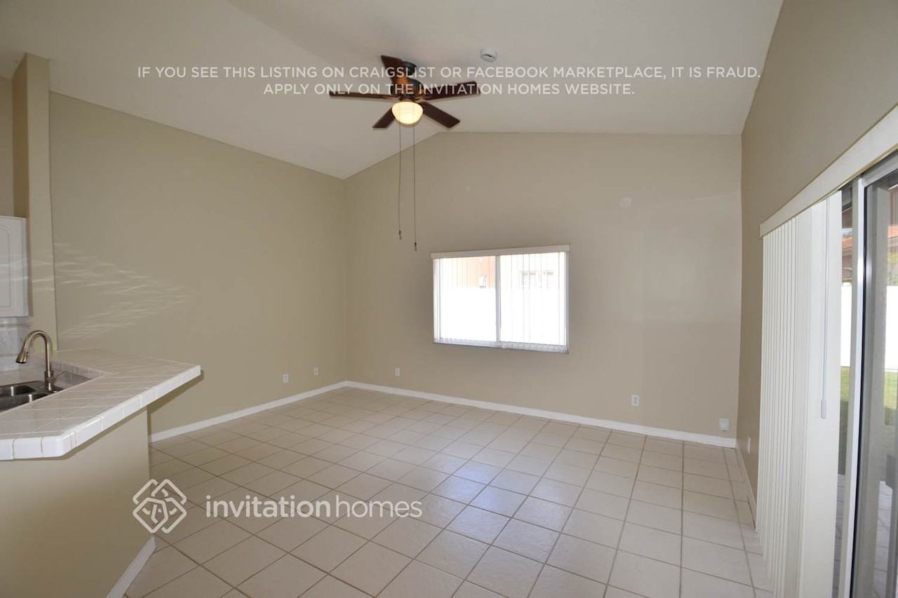 13237 Sw 52nd St - Photo 7 of 16