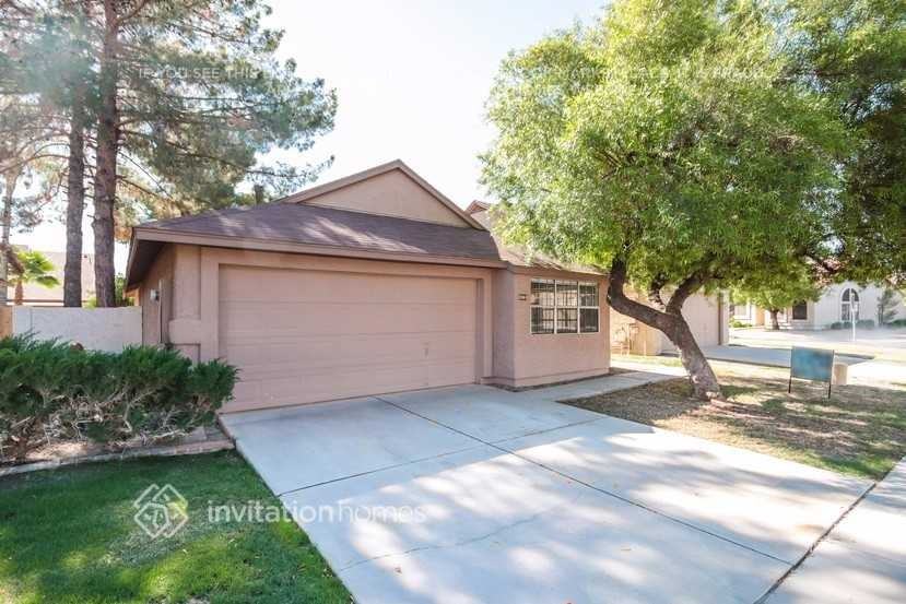 3861 W Ivanhoe St - Photo 2 of 27