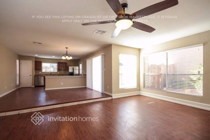 3861 W Ivanhoe St - Photo 7 of 27