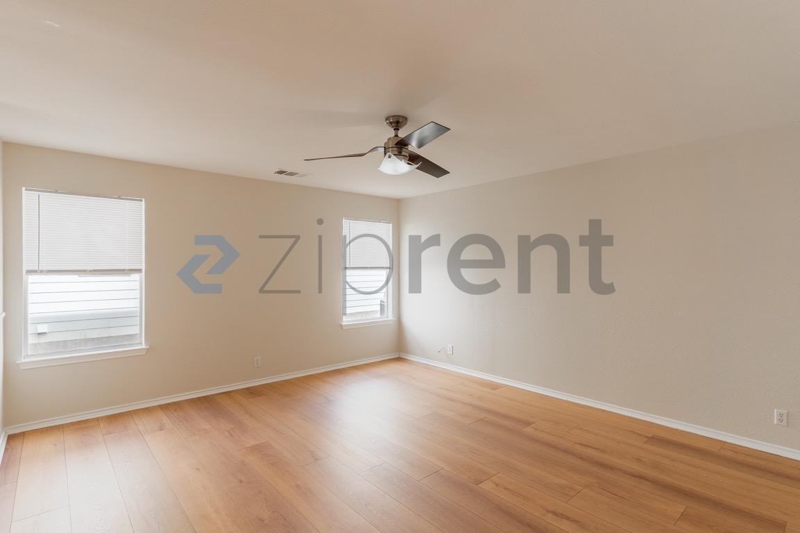 412 Celery Loop - Photo 4 of 18