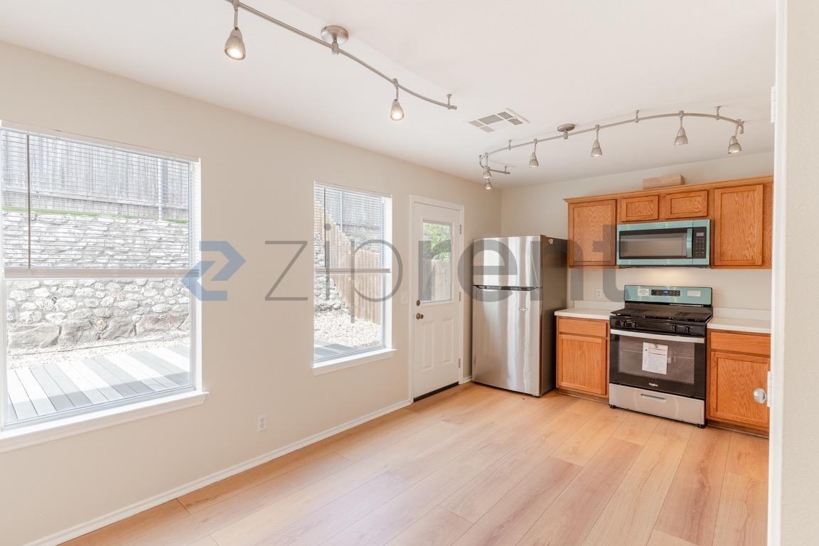 412 Celery Loop - Photo 5 of 18