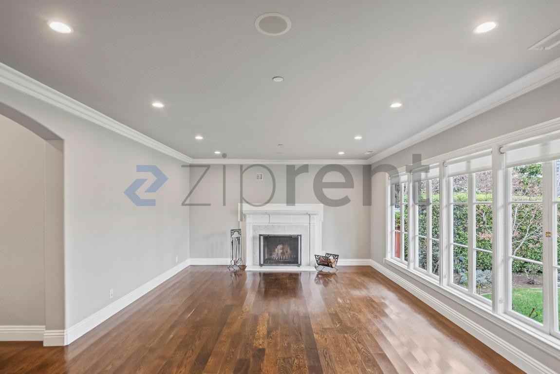 616 Maple St - Photo 7 of 23