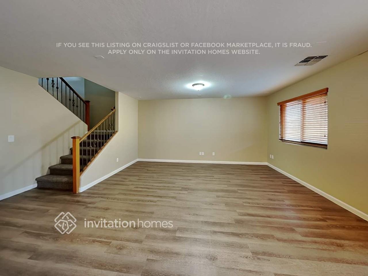 11322 W Pierson St - Photo 5 of 20