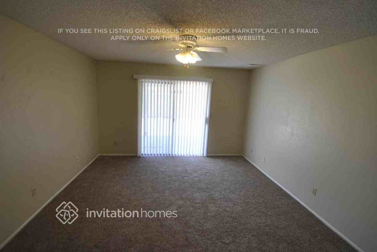 11010 W Calle Del Sol - Photo 7 of 12