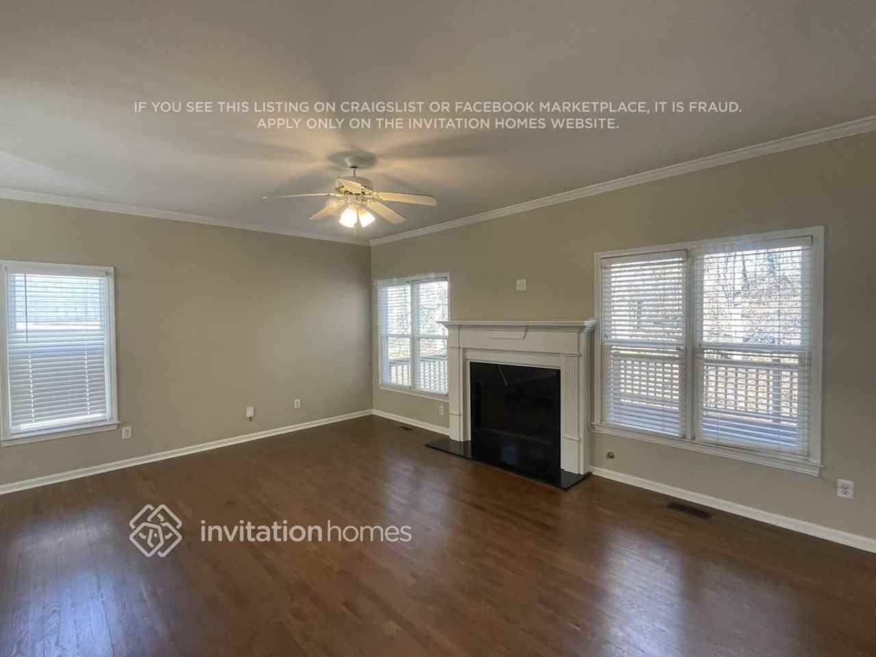 1818 Babbling Brk Nw - Photo 4 of 15