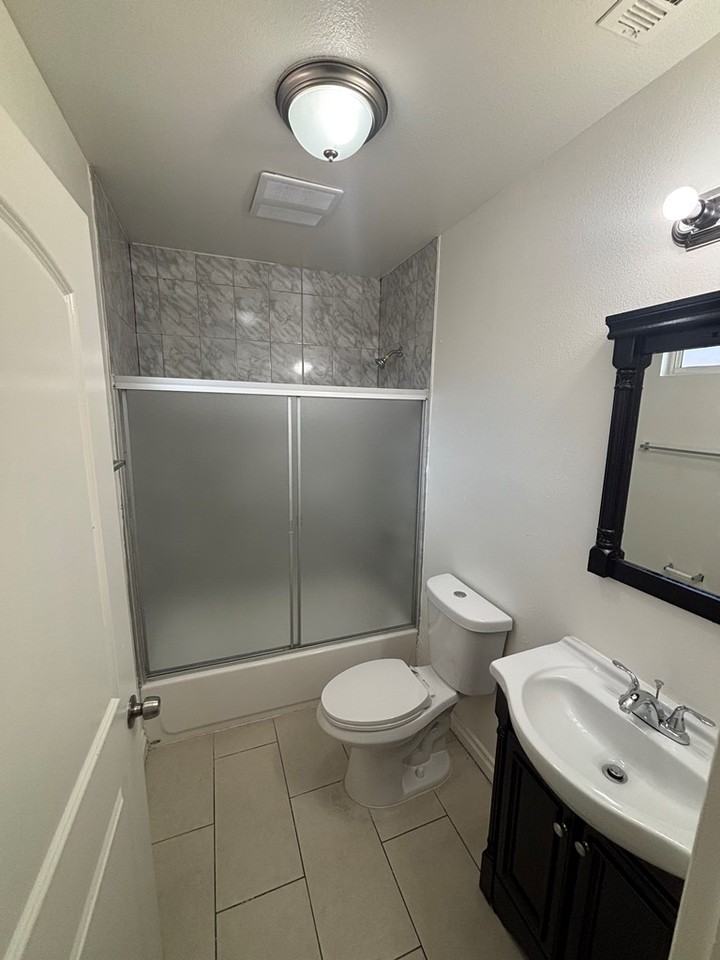 156 East 67th Street - Photo 4 of 21