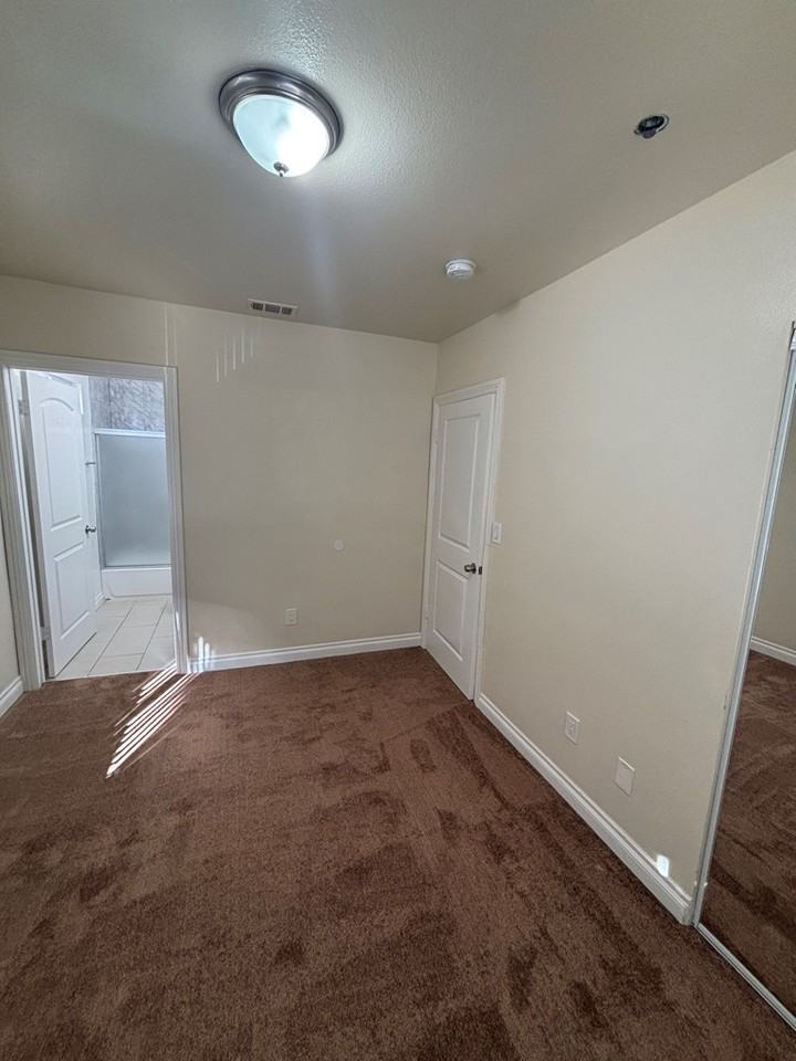 156 East 67th Street - Photo 5 of 21