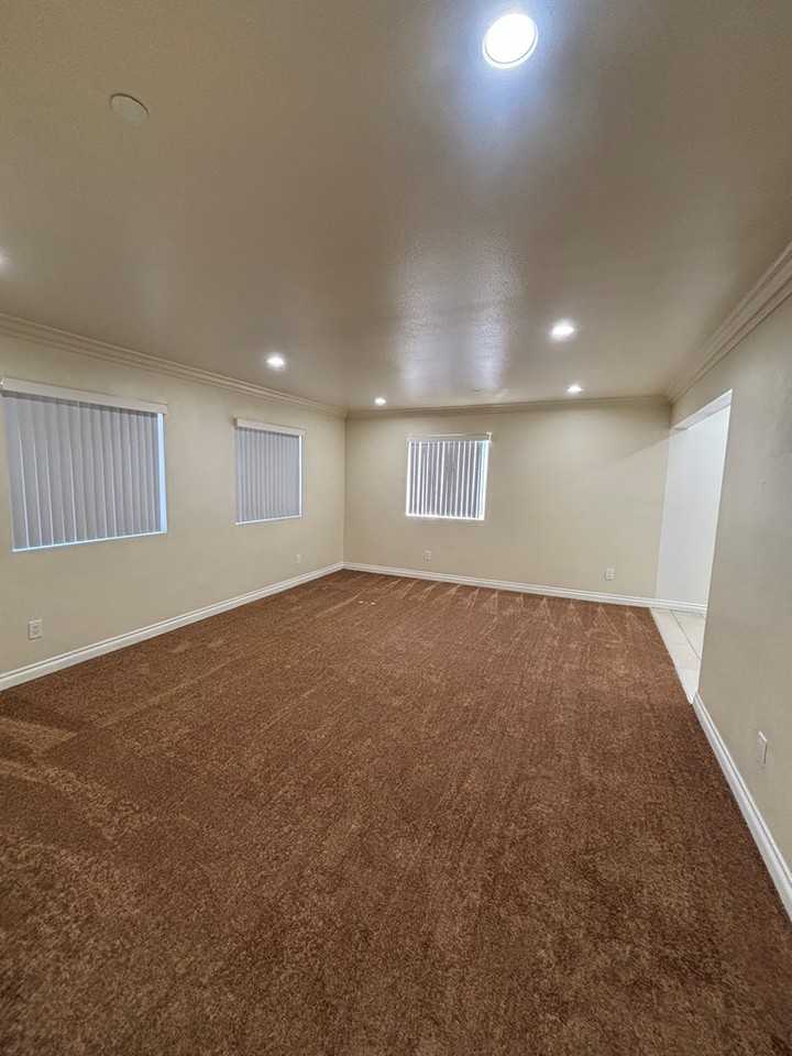 156 East 67th Street - Photo 6 of 21