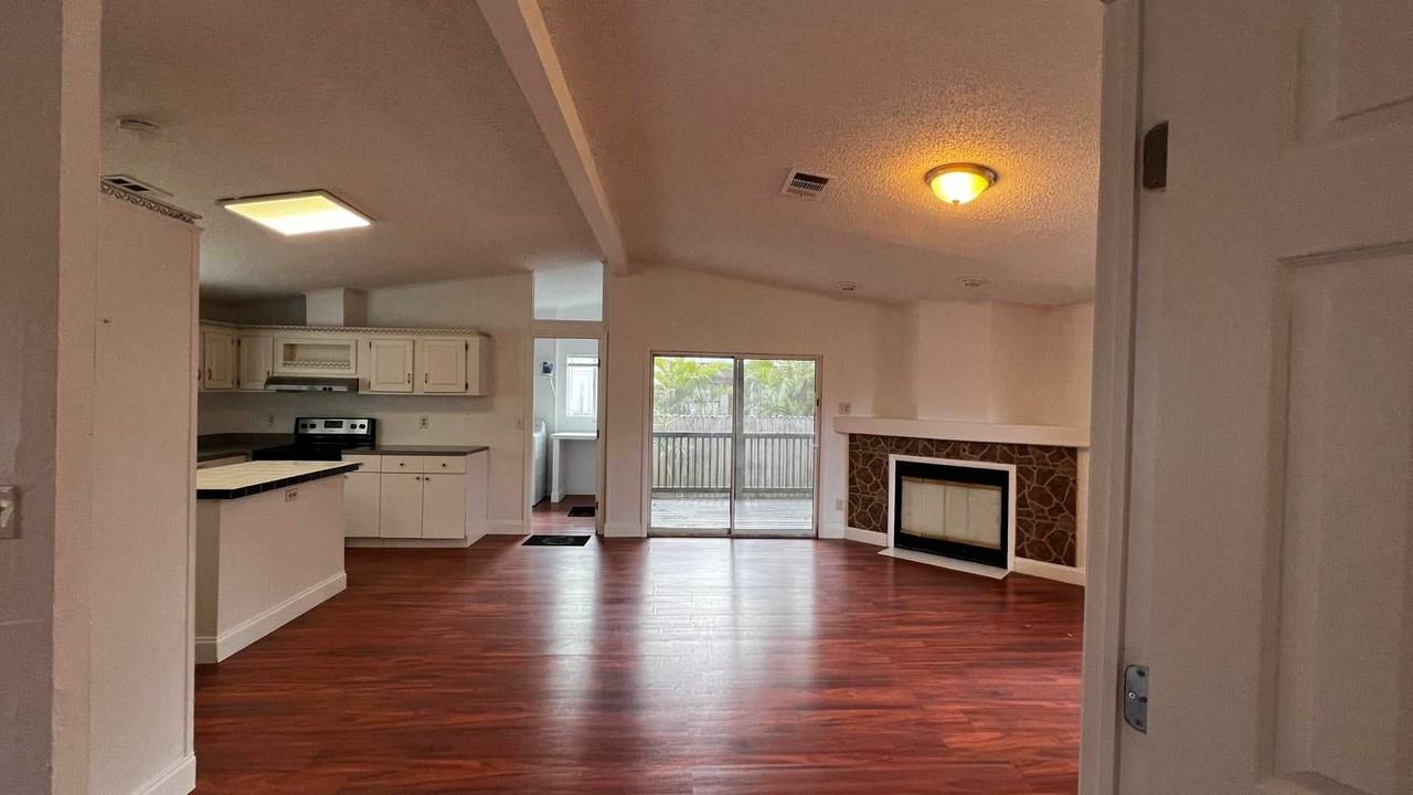 Cascade Rd - Photo 4 of 16