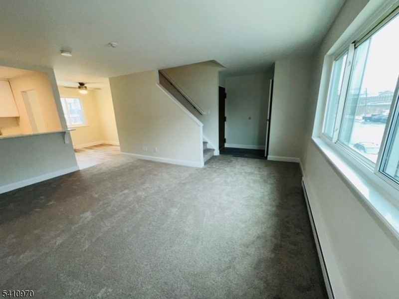 234 Main St ##7 - Photo 4 of 21