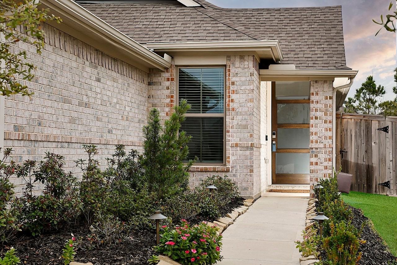 249 Trapper Creek Dr - Photo 2 of 24