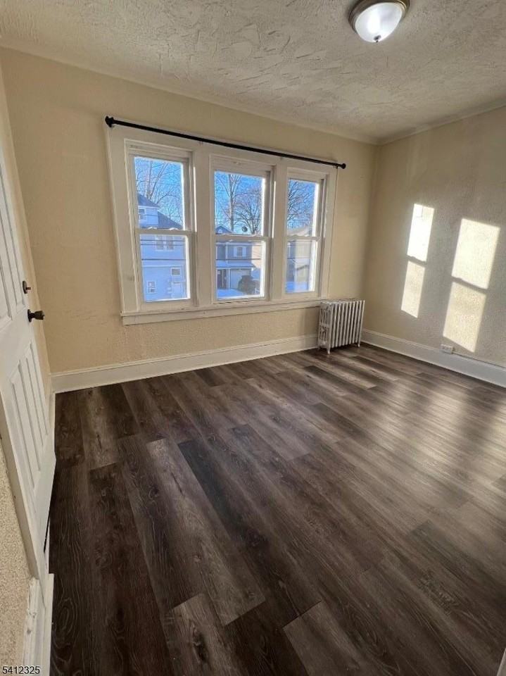 239 E 9th Ave - Photo 4 of 11